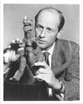 Ray Harryhausen special effects wizard One Million Years BC 8x10 photo - £15.66 GBP