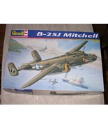 Revell B-25J Mitchell Bomber Military  Airplane 1/48 Model Kit 85-5512 - £23.52 GBP