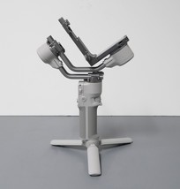 DJI RS 4 Mini 3-Axis Gimbal Stabilizer - Gray CP.RN.00000442.01 image 3