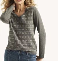 Nautica Sz M Snowflake Print V Neck Gray Sweater Pullover Stretch - $25.49 CAD