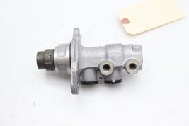 12-20 DODGE GRAND CARAVAN BRAKE MASTER CYLINDER E1899 image 6