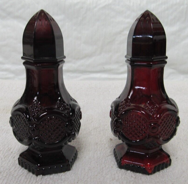 Vintage Avon Cape Cod Ruby Red 1876 Collection Salt &amp; Pepper Shakers - $7.91