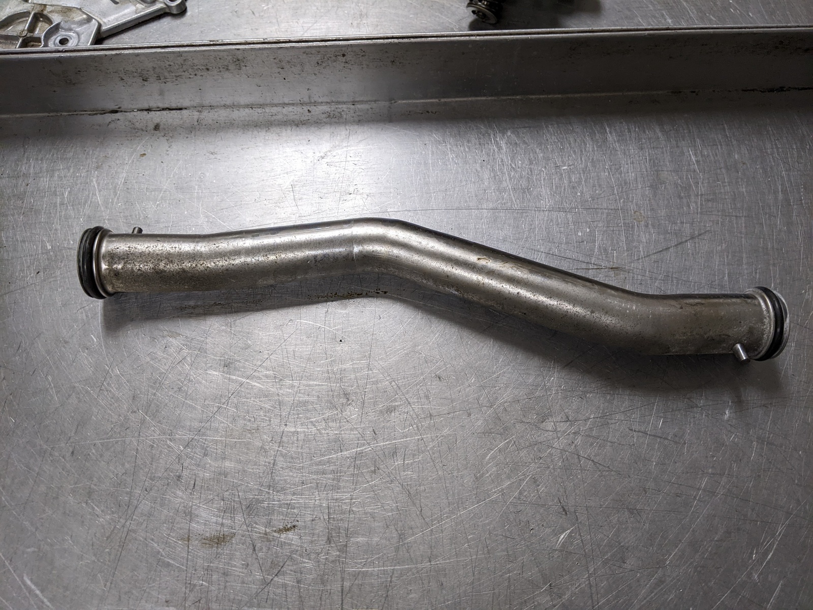 Coolant Crossover Tube For 16-18 Honda Pilot  3.5 19505R9PA00 FWD Item image 2