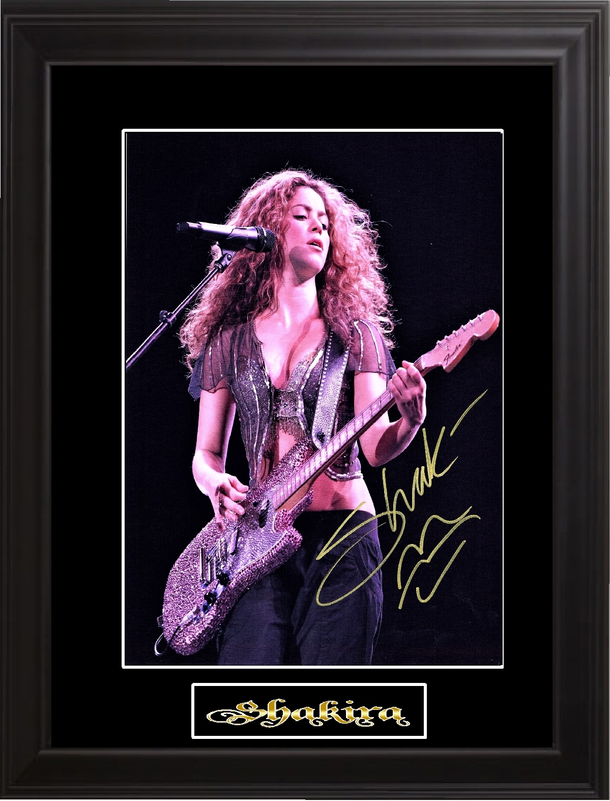 Primary image for Shakira Autographed Photo