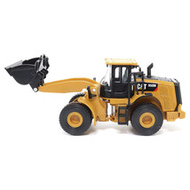 CAT Caterpillar 950M Wheel Loader Yellow 1/64 Diecast Model by Diecast Masters - £21.27 GBP