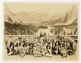 1930&#39;s Banff Springs Hotel Group Associated Screen News Photo Indian Chiefs  - £60.72 GBP