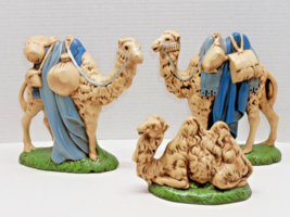 Vtg Atlantic Mold Nativity 3 Camel Figurines 7&quot; Hand Painted 2 Standing 1 Laying - £23.83 GBP