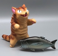 Max Toy Golden Brown Striped Negora w/ Fish image 1