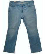 Women LEVIS Jeans Classic Bootcut Mid Rise Light Blue Wash w/ Stretch Sz... - £28.41 GBP