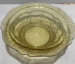 Gold/ Yellow Depression Federal Glass Co. Patrician Berry Bowl - €10,52 EUR