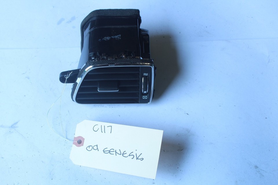 2009-2011 HYUNDAI GENESIS SIDE AIR VENT  C117 - $39.59