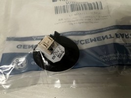 Genuine OEM GE Refrigerator Cover Led Asm WR55X11132 - £31.06 GBP