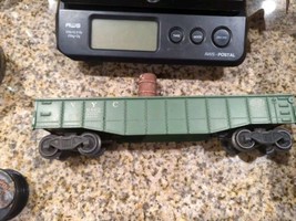 ORIGINAL LIONEL 6462-25 GREEN GONDOLA WITH BARRELS IN OB - POSTWAR - - $39.59