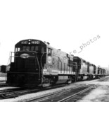 New York Central NYC 2484 GE U30B Chicago ILL 1968 Photo - $14.95