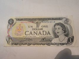 Vintage 1973 Canadian One Dollar Bill Bank Of Canada Ottawa AMS7512119 - $23.61