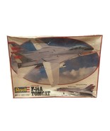Revell F-14A TomCat Navy Fighter 1/32 Scale Model Kit #4712 Sealed Vinta... - $1,330.29 MXN