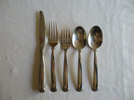 Oneida USA RATTAN Mixed Lot of 5 Stainless Steel Dinner Fork Spoon Knife... - $12.34