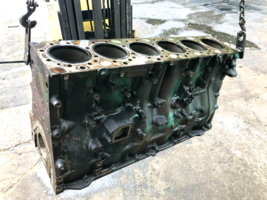 2017 VOLVO D13 DIESEL ENGINE BLOCK 1002091 OEM - $1,700.00