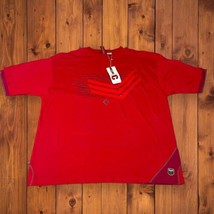 NWT Short Sleeves T-Shirt XL Red Y2K CLENCH JEANS Men&#39;s Faux Undershirt - £10.59 GBP