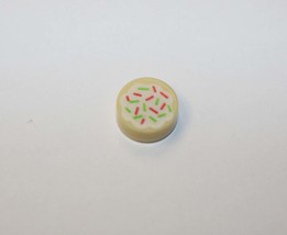 Minifigure Sugar Cookie Bakery Sweet Shop Desert Round Piece Toys Gift - $1.89