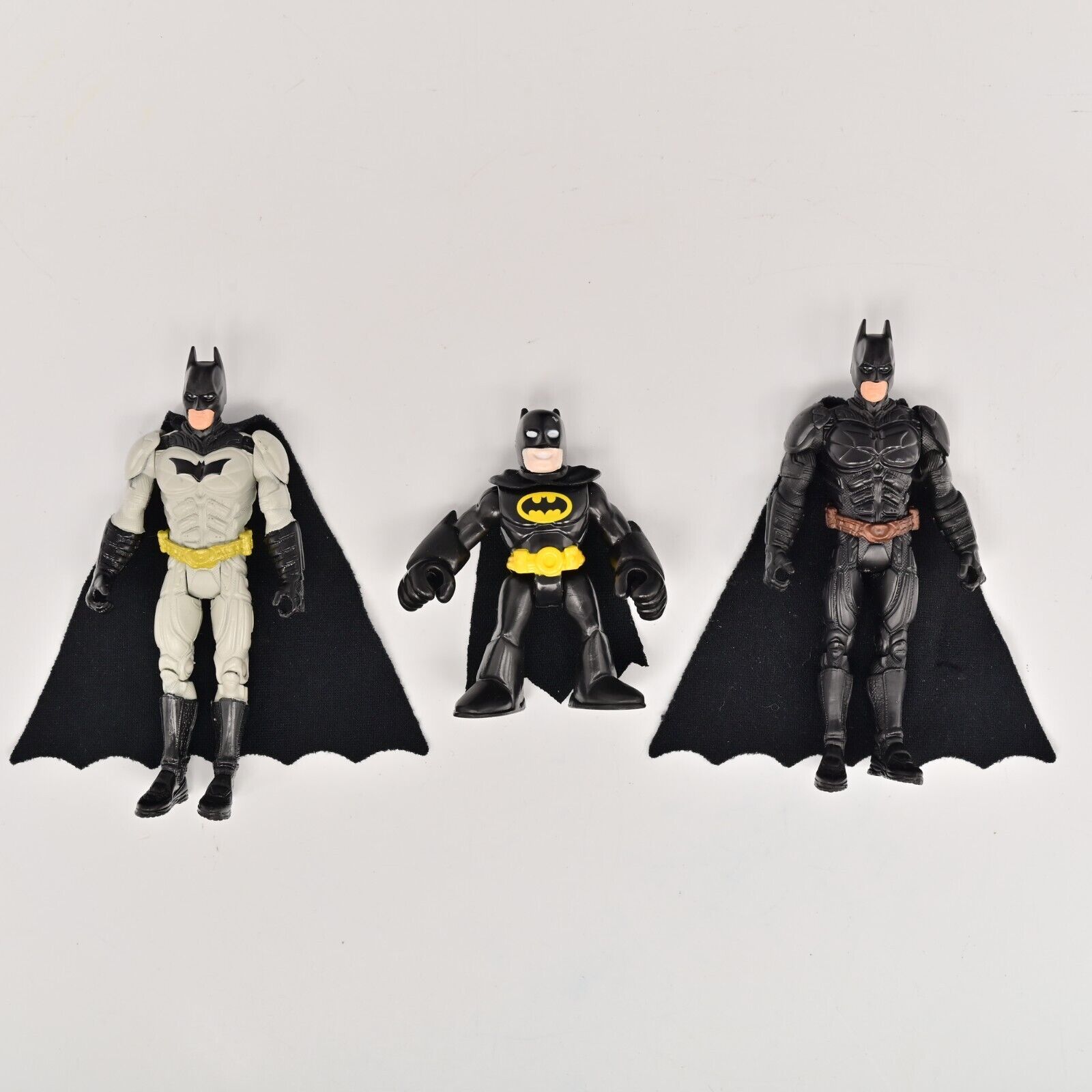 Primary image for DC Comic Movie Masters The Dark Knight Batman 3 & 4" Action Figure Mattel + Cape