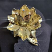 Vintage Park Lane Brushed Gold Tone Brooch Pin Large Flower 3" Aurora Cr... - $15.98