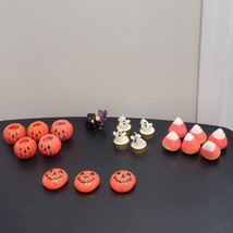 VTG Halloween Candles Jack o Lantern Pumpkins / Candy Corn / Ghosts Lot of 18 - £33.78 GBP