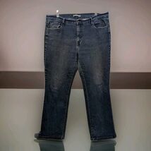 Levis 505 Straight Leg Jeans Womens 18S Mid Rise Blue Denim 34x30 - $16.78