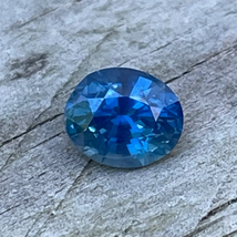 Natural Teal Blue Sapphire - £306.43 GBP