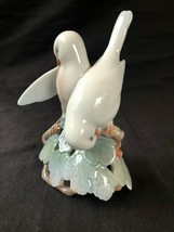 Vintage Royal Copenhagen Love Birds Doves Porcelain Statue Figurine Bd 056 - £78.69 GBP