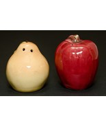 Salt &amp; Pepper Shakers Apple and Pear Ceramic Vintage Japan - £6.37 GBP