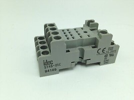 Idec SY4S-05C Relay Socket 10 Amp, 300V, 14 Blade - $8.16