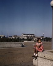 Girl in a park in front of Union Station Washington DC 1943 New 8x10 Photo - £7.00 GBP