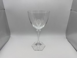 Baccarat Crystal OPERA 7 1/2&quot; Tall Water Goblet (chip on base) - $2,250.72 MXN