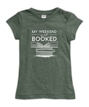 $24 Urban Smalls &#39;My Weekend Is All Booked&#39; Fitted Tee Size 4T NWOT - £5.12 GBP