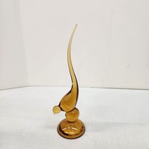 Honey Amber Viking Glass Long Tail Bird 9.5&quot; Round Base MCM Vintage EUC - £49.68 GBP
