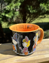Happiness Is Halloween Coffee Mug Peanuts Charlie Brown, Snoopy &amp; Gang N... - £14.11 GBP