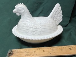 White Indiana Milk Glass Hen on a Nest Chicken Candy Dish ~7&quot; Long X 5 1/2&quot; Wide - £23.92 GBP