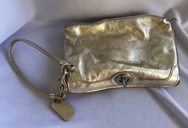 NWOT Coach Small Metallic Gold Wristlet Clutch Gold  Signature Logo Leather - £23.08 GBP