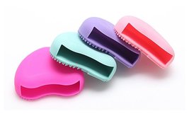 Heart Shaped Makeup Brush Cleaner Finger Glove Silicone, 2 or 4 packs image 3