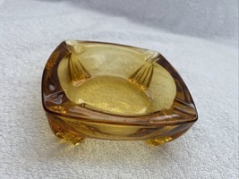 Vintage 4 1/2” Diameter X 1.5” Tall Amber Square Glass Mid-Century Ashtray - £11.57 GBP