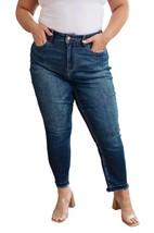 Judy Blue high rise release hem slim jeans in Dark Wash - £33.54 GBP