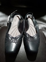 Women&#39;s dress shoes Size9   Brand new with tags - $9.49