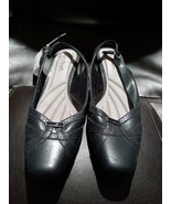 Women&#39;s dress shoes Size9   Brand new with tags - $9.49