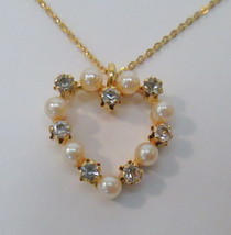 Rhinestone &amp; Faux Pearl Pendant Necklace 18&quot; Gold Tone Chain - £8.04 GBP