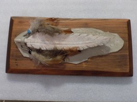 Native American Navajo Indian Marble Etched Feather Wood Plaque Wall Han... - $19.80