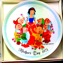 Walt Disney&#39;s 1975 Mother&#39;s Day Collectible Plate - £27.25 GBP