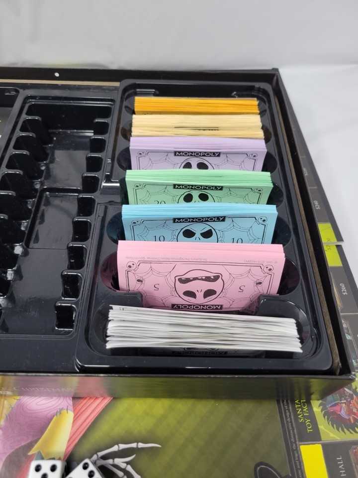 Monopoly: Disney Tim Burton's The Nightmare Before Christmas Edition COMPLETE Item image 6