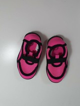 toddlers hot pink water shoes size 5-6  - £4.75 GBP