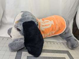 UT Smokey Dog Plush Gray 21 Inch Long 1985 Conference Champs Tennessee Stuffed - £39.41 GBP